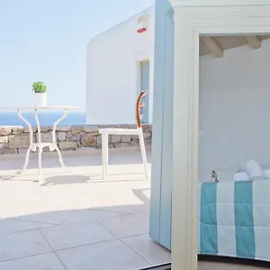 3* Aparthotel Niriides Homes &